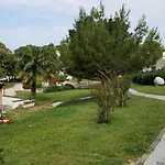 Bella Vista