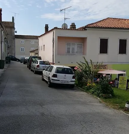 Bella Vista